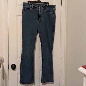 Old Navy extra high rise kicker boot cut buttonfly jeans size 16